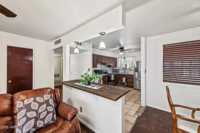 12019 N 107th Avenue, Sun City, AZ 85351 - Photo 2