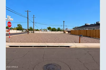 2202 E Alta Vista Road #1, Phoenix, AZ 85042 - Photo 2