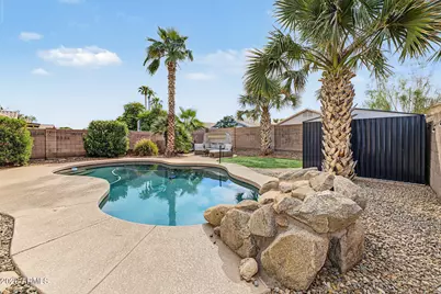 731 E Park Avenue, Chandler, AZ 85225 - Photo 34