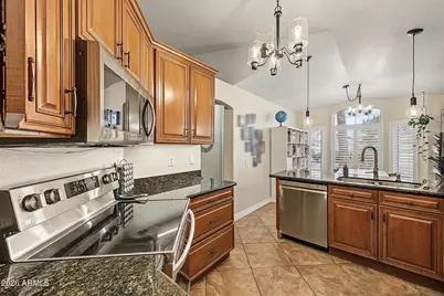 731 E Park Avenue, Chandler, AZ 85225 - Photo 14