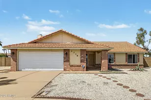 2336 W Highland Ct, Chandler, AZ 85224 - Photo 10