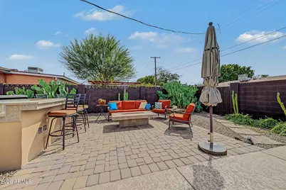 8119 E Mitchell Drive, Scottsdale, AZ 85251 - Photo 26