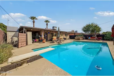 8119 E Mitchell Drive, Scottsdale, AZ 85251 - Photo 24
