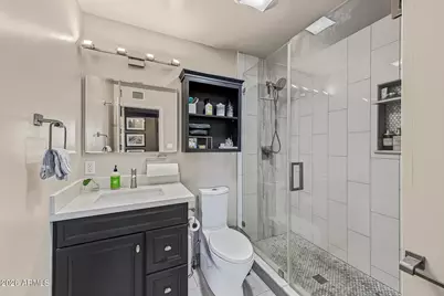 8119 E Mitchell Drive, Scottsdale, AZ 85251 - Photo 22