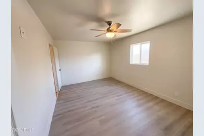 4253 E Vineyard Road, Phoenix, AZ 85042 - Photo 14