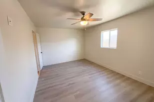 4253 E Vineyard Rd, Phoenix, AZ 85042 - Photo 14