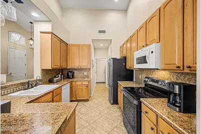 1546 E Manor Drive, Casa Grande, AZ 85122 - Photo 2