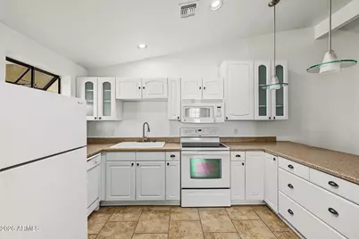 1500 N Sunview Parkway #20, Gilbert, AZ 85234 - Photo 14