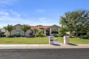 10865 E Poinsettia Dr, Scottsdale, AZ 85259 - Photo 1
