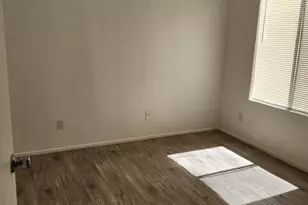 5236 W Peoria Ave, Glendale, AZ 85302 - Photo 12