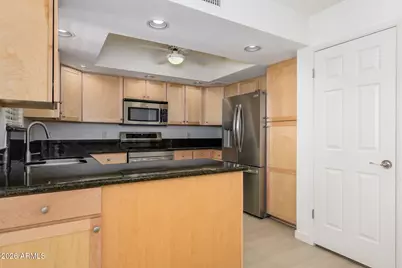 12212 N Paradise Village Parkway S #452, Phoenix, AZ 85032 - Photo 8