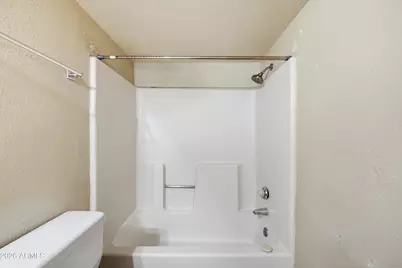 4410 N Longview Avenue #215, Phoenix, AZ 85014 - Photo 10