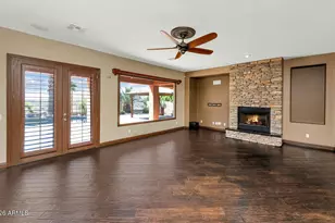 2703 W Languid Ln, Phoenix, AZ 85086 - Photo 10