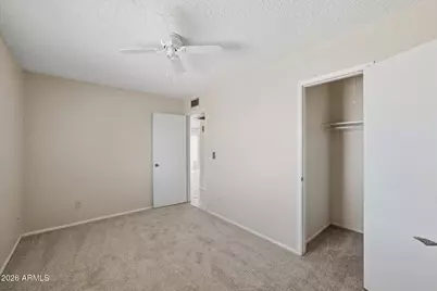 9329 N 44th Avenue, Glendale, AZ 85302 - Photo 16