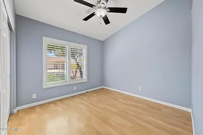 11038 W Runion Drive, Sun City, AZ 85373 - Photo 16