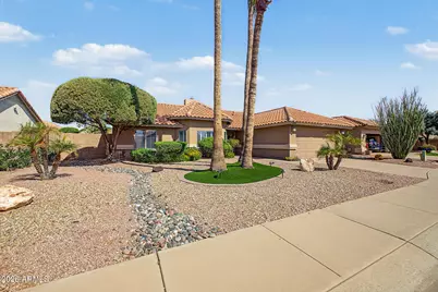11038 W Runion Drive, Sun City, AZ 85373 - Photo 6