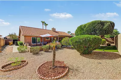 11038 W Runion Drive, Sun City, AZ 85373 - Photo 26