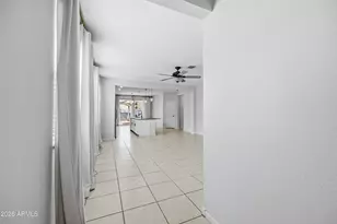 4240 W Coneflower Ln, San Tan Valley, AZ 85144 - Photo 2