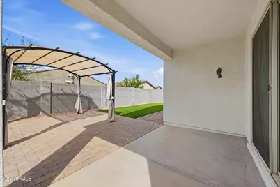 4240 W Coneflower Lane, San Tan Valley, AZ 85144 - Photo 8