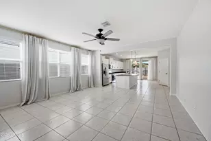4240 W Coneflower Ln, San Tan Valley, AZ 85144 - Photo 4
