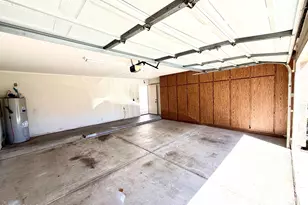 9404 W Morrow Dr, Peoria, AZ 85382 - Photo 32