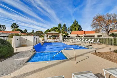 9404 W Morrow Drive, Peoria, AZ 85382 - Photo 26