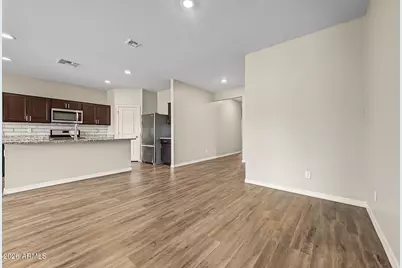 5882 N 195th Drive, Litchfield Park, AZ 85340 - Photo 8