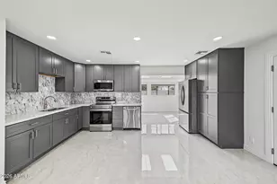 7525 E Moreland St, Scottsdale, AZ 85257 - Photo 10