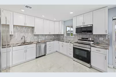 8643 E Mariposa Drive, Scottsdale, AZ 85251 - Photo 6