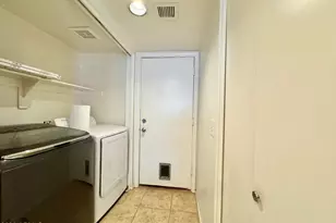 3040 E Wahalla Ln, Phoenix, AZ 85050 - Photo 10