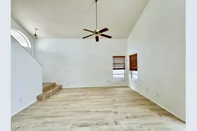 3040 E Wahalla Lane, Phoenix, AZ 85050 - Photo 4