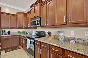 19135 N Falcon Ln, Maricopa, AZ 85138 - Photo 10