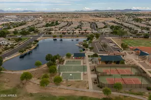 19135 N Falcon Ln, Maricopa, AZ 85138 - Photo 32