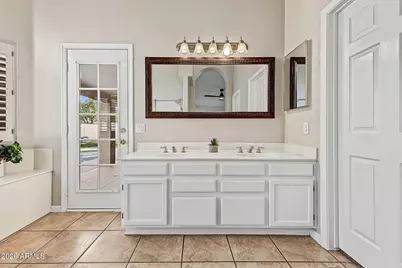 1218 E Azure Sea Lane, Gilbert, AZ 85234 - Photo 16