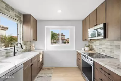 4622 E Grovers Avenue, Phoenix, AZ 85032 - Photo 10