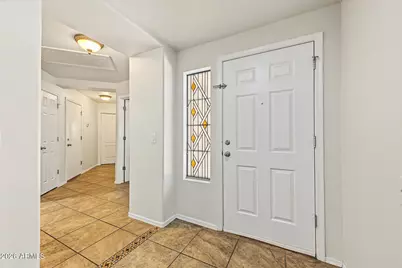 2401 W Silver Streak Way, San Tan Valley, AZ 85144 - Photo 2