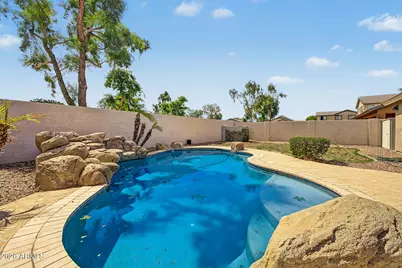 2401 W Silver Streak Way, San Tan Valley, AZ 85144 - Photo 32