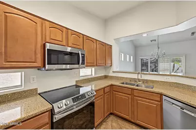 2401 W Silver Streak Way, San Tan Valley, AZ 85144 - Photo 12
