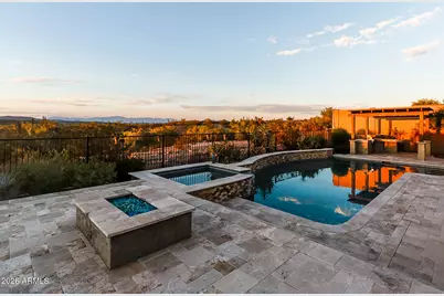 10058 W White Feather Lane, Peoria, AZ 85383 - Photo 12