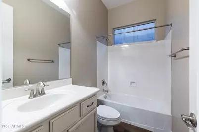 10058 W White Feather Lane, Peoria, AZ 85383 - Photo 32