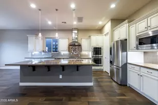 10058 W White Feather Ln, Peoria, AZ 85383 - Photo 22