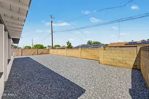 2532 W Columbine Dr, Phoenix, AZ 85029 - Photo 34