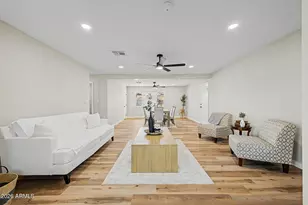 2532 W Columbine Dr, Phoenix, AZ 85029 - Photo 8