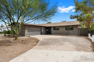 8731 E Starlight Way, Scottsdale, AZ 85250 - Photo 1