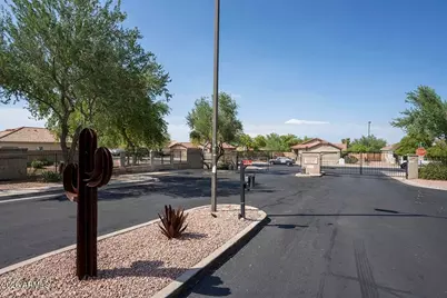 8802 S 9th Street, Phoenix, AZ 85042 - Photo 38
