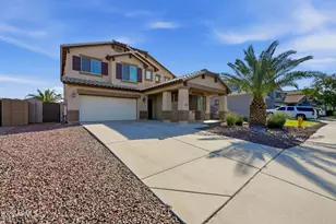 33 W Red Mesa Trail, San Tan Valley, AZ 85143 - Photo 2