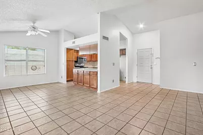 15014 N 62nd Drive, Glendale, AZ 85306 - Photo 8