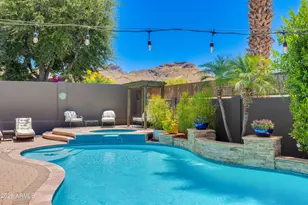 925 E Waltann Ln, Phoenix, AZ 85022 - Photo 42