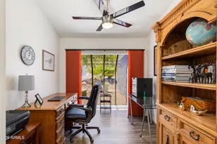 925 E Waltann Ln, Phoenix, AZ 85022 - Photo 24