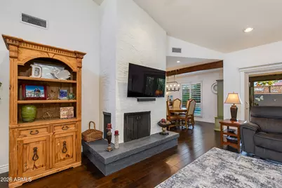 925 E Waltann Lane, Phoenix, AZ 85022 - Photo 10